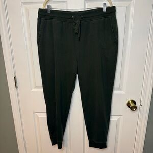 Orvis Green Jogger Sweatpants Elastic Waistband Dark Olive Green Size Men XL GUC